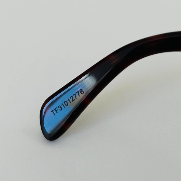 CELINE Sunglasses CL4001IN 54R Polarized - Picture 11 of 11